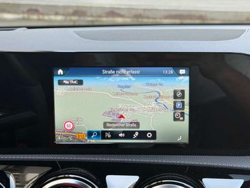 Mercedes CLA Berline 200 D — photo 35