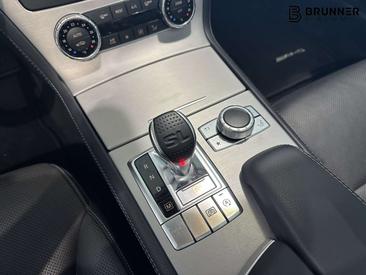 Mercedes SL 500 — photo 21