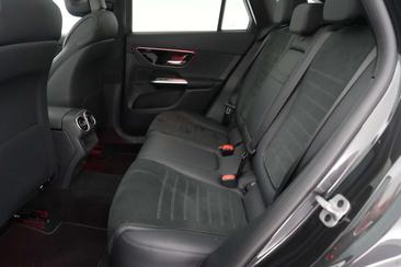 Mercedes GLC 220 D — photo 20