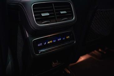 Mercedes GLS 580 — photo 32