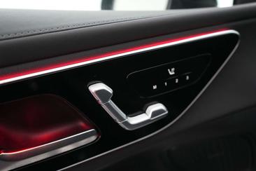 Mercedes GLC 220 D — photo 28