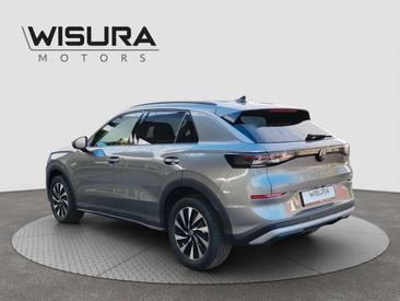 Volkswagen T-Roc 1.5 ETSI — photo 3