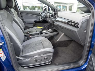 Volkswagen ID.4 Pro Performance — photo 2