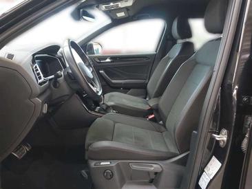 Volkswagen T-Roc 1.5 TSI — photo 8