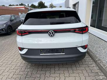 Volkswagen ID.4 Pro — photo 5