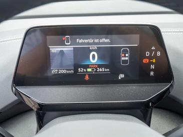 Volkswagen ID.4 Pro Performance — photo 14