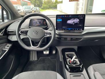Volkswagen ID.4 Pro — photo 9