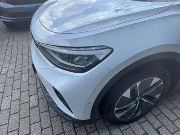Volkswagen ID.4 Pro S — photo 5
