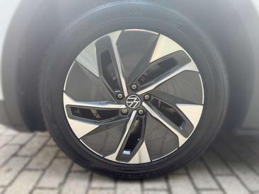 Volkswagen ID.4 Pro S — photo 6