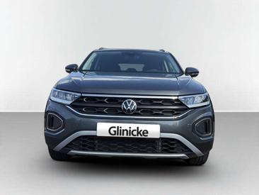 Volkswagen T-Roc 1.5 TSI — photo 9