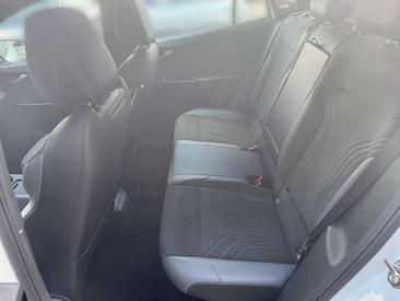Volkswagen ID.4 Pro S — photo 13