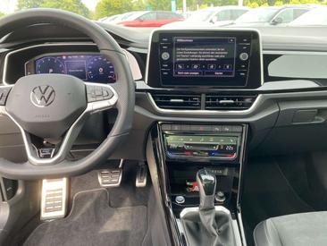 Volkswagen T-Roc 2.0 TSI 4MOTION — photo 12