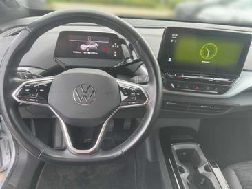 Volkswagen ID.4 Pro S — photo 9