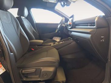 Volkswagen T-Roc 1.5 ETSI — photo 14