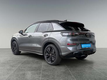 Volkswagen T-Roc 1.5 ETSI — photo 2