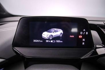 Volkswagen ID.4 Pro S — photo 11