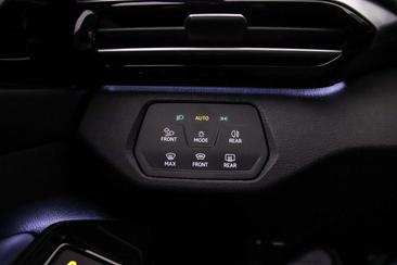 Volkswagen ID.4 Pro S — photo 13