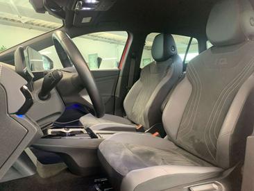 Volkswagen ID.4 SUV 5 Portes AT — photo 7