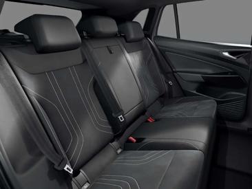 Volkswagen ID.4 Pro — photo 3
