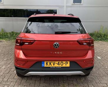 Volkswagen T-Roc 1.5 TSI — photo 3