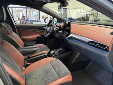 Volkswagen ID.4 4Motion Pro — photo 5