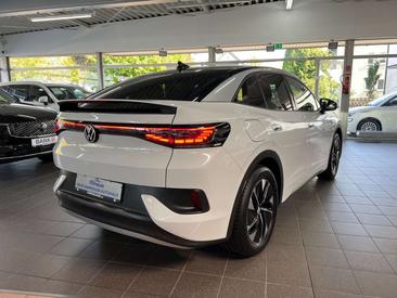 Volkswagen ID.5 Pro — photo 12