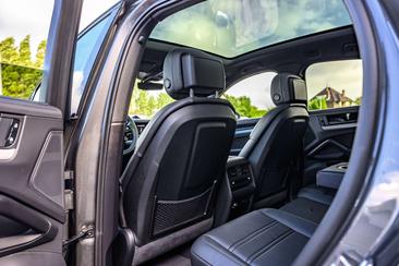 Porsche Cayenne S E-Hybrid — photo 6