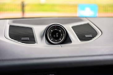 Porsche Cayenne S E-Hybrid — photo 16