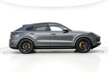 Porsche Cayenne S E-Hybrid — photo 23