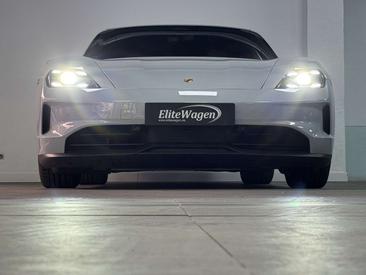 Porsche Taycan — photo 4