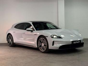Porsche Taycan — photo 11