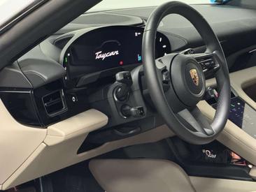 Porsche Taycan — photo 26