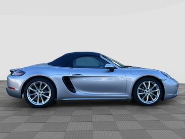 Porsche 718 Cabriolet Boxster — photo 5