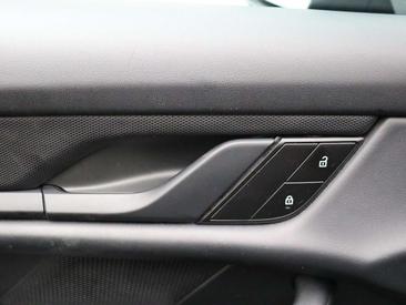 Porsche Taycan 4S — photo 9