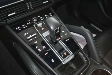 Porsche Cayenne III — photo 9