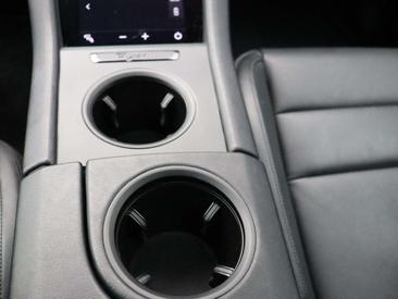 Porsche Taycan 4S — photo 23