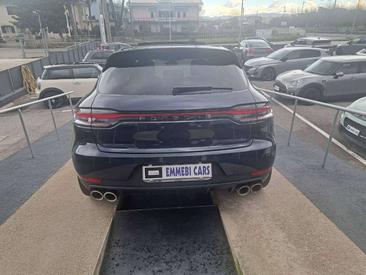 Porsche Macan — photo 3