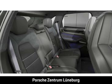 Porsche Cayenne GTS — photo 13