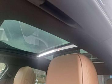Porsche Macan — photo 6