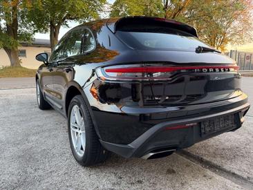 Porsche Macan — photo 2