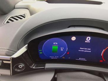 Porsche Macan I Electric — photo 6