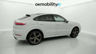 Porsche Cayenne E-Hybrid — photo 11