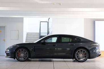 Porsche Panamera GTS — photo 4