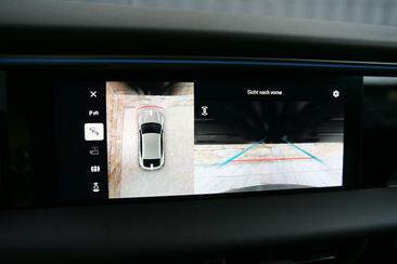 Porsche Macan I 4 Electric — photo 14