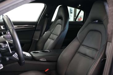Porsche Panamera GTS — photo 9