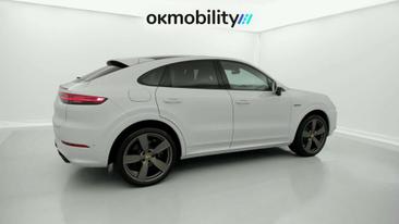 Porsche Cayenne E-Hybrid — photo 11