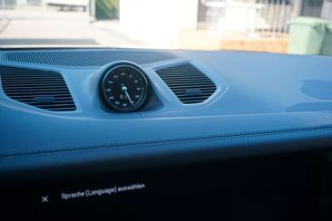 Porsche Cayenne S E-Hybrid — photo 10