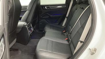 Porsche Cayenne E-Hybrid — photo 20