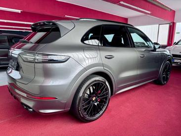 Porsche Cayenne GTS — photo 7