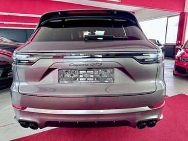Porsche Cayenne GTS — photo 8